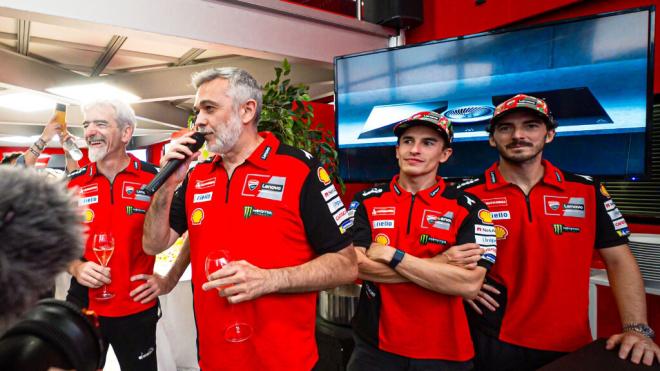 Pecco Bagnaia y Marc Márquez, en el Gran Premio de Italia (Foto: Ducati).