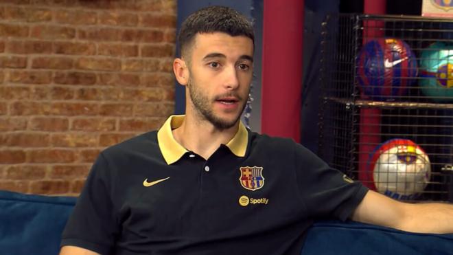 Joan García, en una entrevista con el Barcelona (Foto: FC Barcelona)