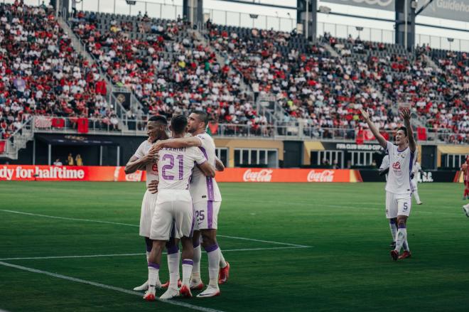 Al-Ain celebrando su primer tanto en el Mundial de Clubes 2025 (Redes Sociales)
