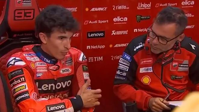 Marc Marquez explica la caída en el BOX de Ducati (Captura MotoGP).