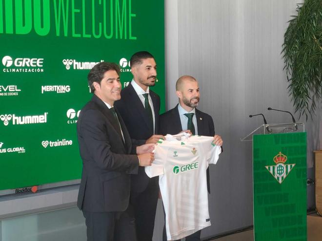 Ángel Haro, Manu Fajardo y Álvaro Valles, en la presentación del meta (Foto: Álvaro Borrego).