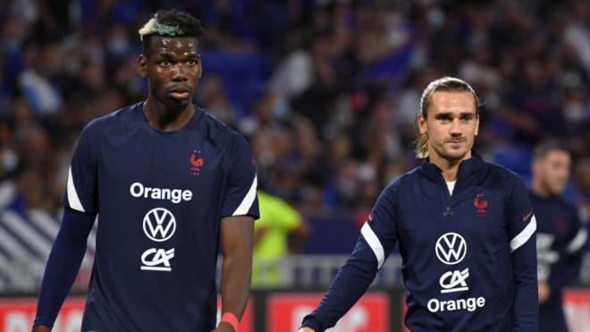 Pogba y Antoine Griezmann, en un partido con la selección francesa (Cordon Press)