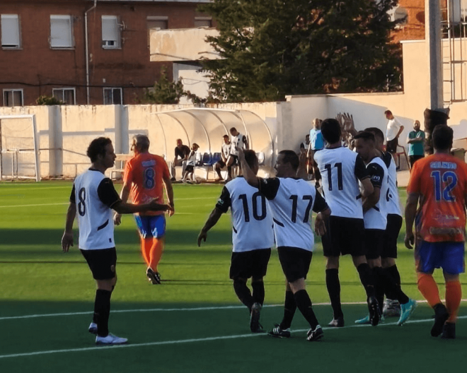El Valencia CF vuelve a salir por la puerta grande en Utrillas
