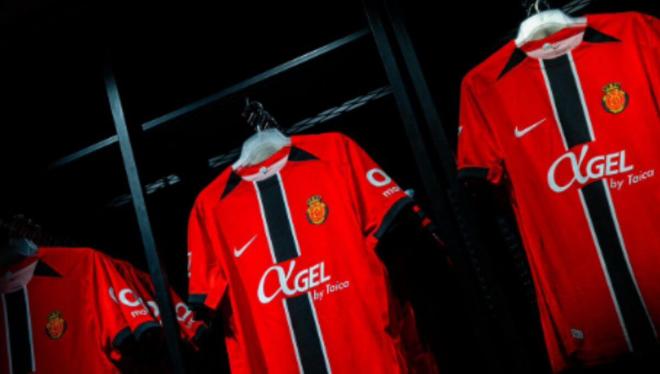 Camiseta del Mallorca para la temporada 2025/26 (FOTO: RCD Mallorca).