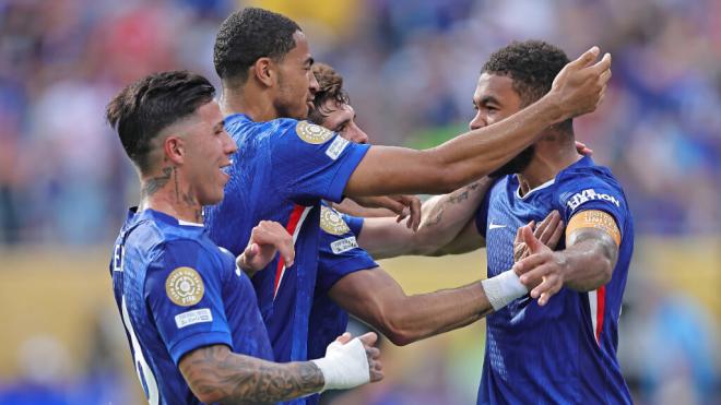 Los jugadores del Chelsea celebran el gol de Reece James (Foto: Cordon Press)