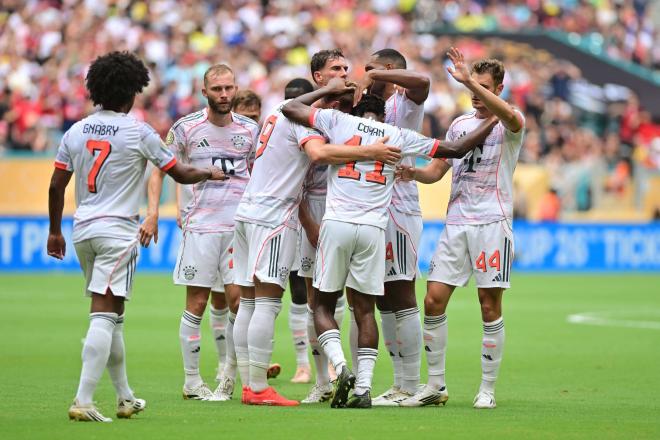 Los jugadores del Bayern celebran uno de los goles ante el Flamengo (Foto: Cordon Press).