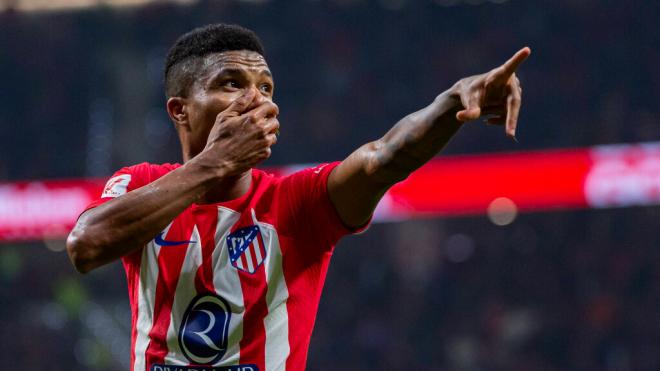 Reinildo, en un partido del Atlético de Madrid (Cordon Press)