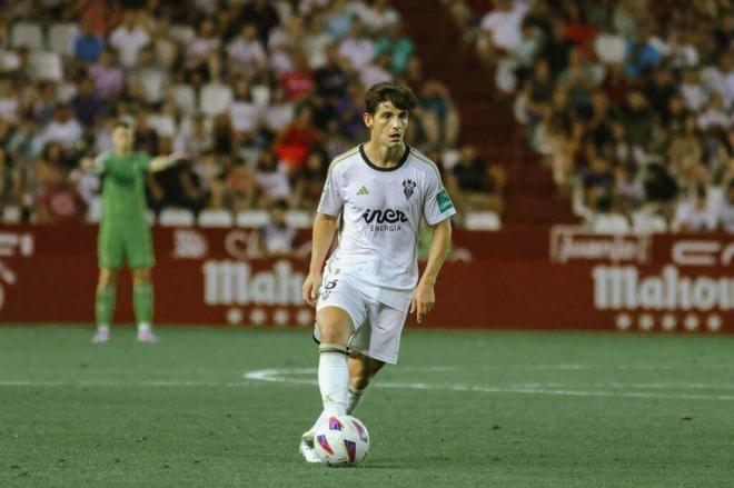 Riki Rodríguez en un encuentro. (Foto: Albacete Balompié)
