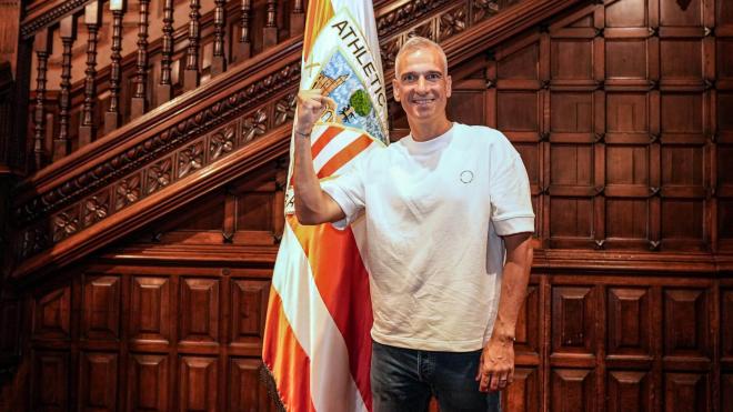 Javi Lerga, nuevo entrenador del primer equipo femenino del Athletic Club.