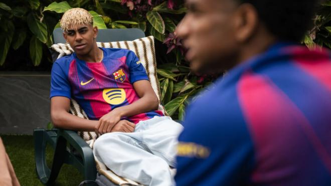 Lamine Yamal con la nueva camiseta del Barcelona (Redes Sociales)