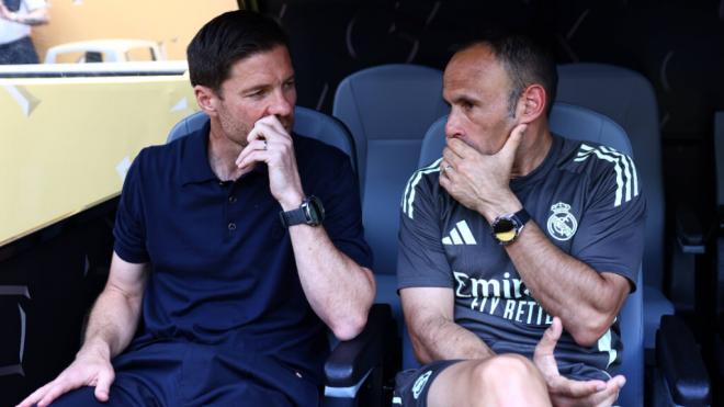 Xabi Alonso en un partido con el Real Madrid (Cordon Press)