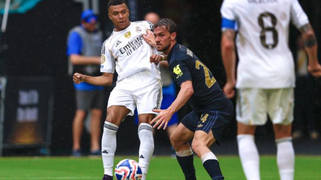 Kylian Mbappé, en el partido ante la Juventus en el Mundial de Clubes (Foto: Cordon Press)