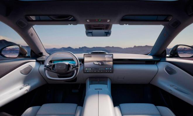 Lynk & Co 10