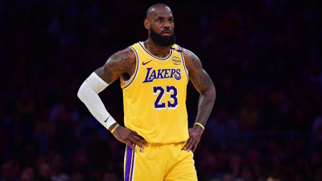LeBron James con Los Lakers (Cordon Press)