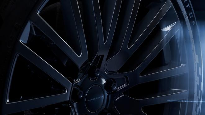 Así son las llantas del Defender OCTA Black.