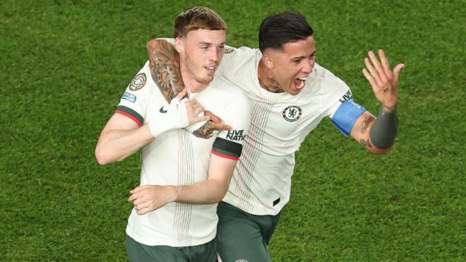Cole Palmer y Enzo Fernández celebran el gol ante Palmeiras (Foto: X)