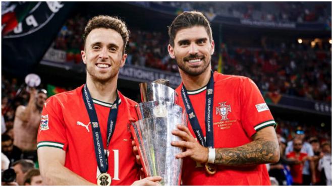 Ruben Neves y Diogo Jota. (Foto: @rubendsneves)