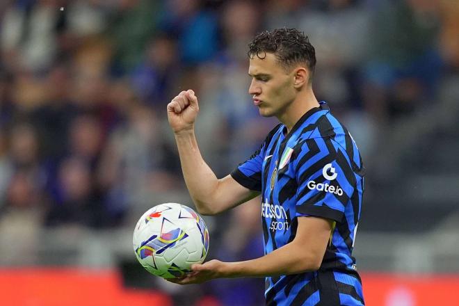 Kristjan Asllani, jugando con el Inter de Milán (Foto: Cordon Press).