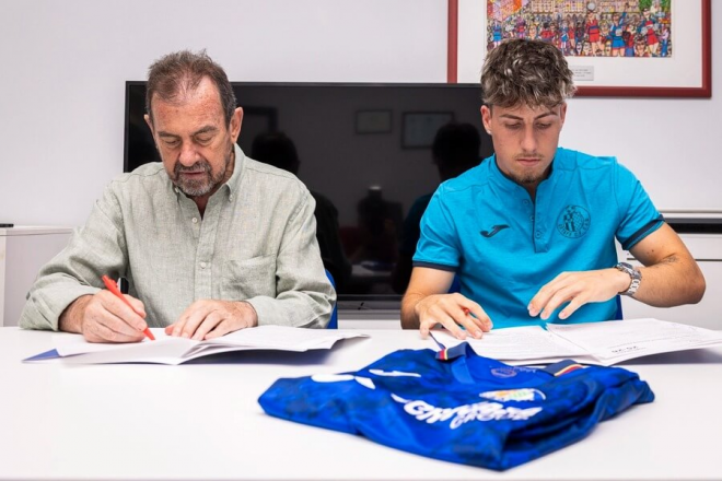 Adrián Liso junto a Ángel Torres. (Foto: GCF)