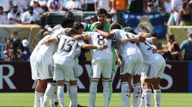 Los jugadores del Real Madrid ante el Dortmund (Foto: Cordon Press)