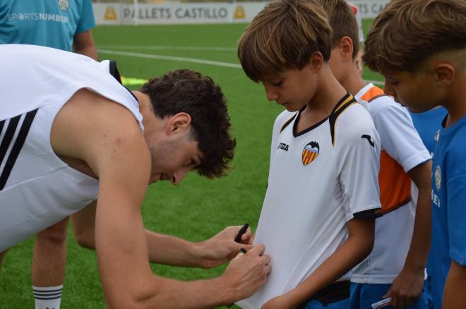 Javi Guerra, profeta del Valencia CF en Soneja