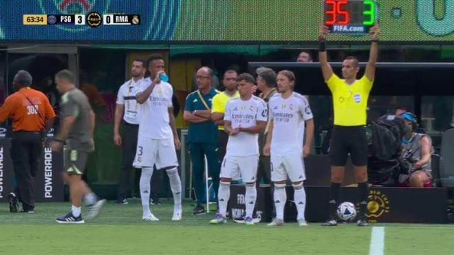 Eder Militao vuelve a jugar con el Real Madrid (Fuente: Telecinco)