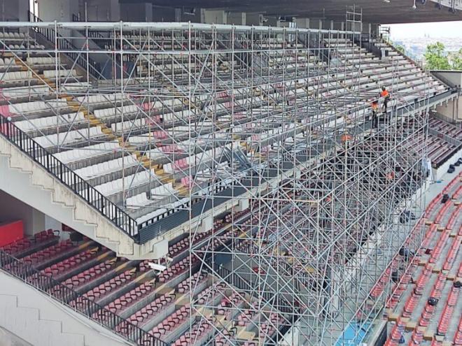 Andamio en el estadio de Vallecas (Union Rayo)