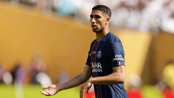 Achraf Hakimi durante el partido contra el Real Madrid (Fuente: Cordon Press)