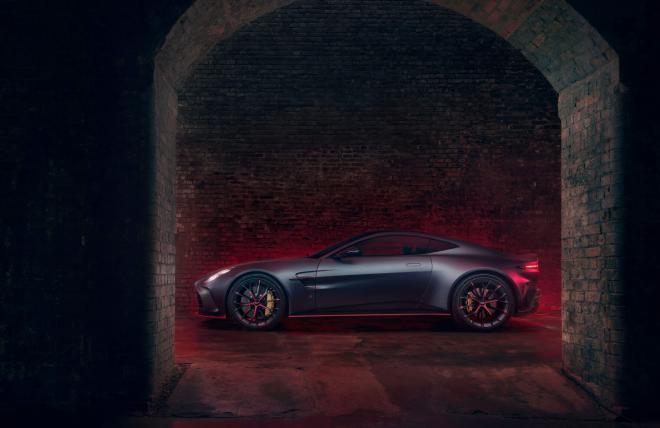 Aston Martin Vantage S.