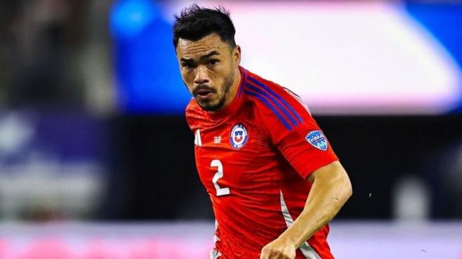 Gabriel Suazo, con la selección de Chile.