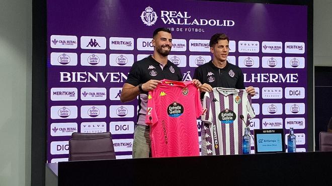 Guilherme Fernandes e Iván Alejo en su presentación oficial