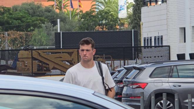 Julen Agirrezabala en Paterna