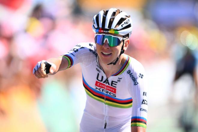 Tadej Pogacar celebra su victoria en el Muro de Bretaña en el Tour (Foto: Cordon Press).