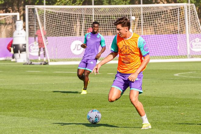Alejo, en su primer entrenamiento (Foto: Real Valladolid).