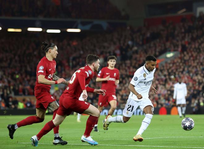 Rodrygo frente al Liverpool (Cordon Press)