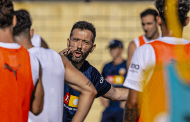 Carlos Corberán (Foto: Valencia CF)