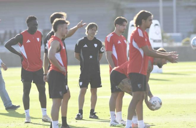 Almeyda, entrenando en pretemporada (Foto: Kiko Hurtado).