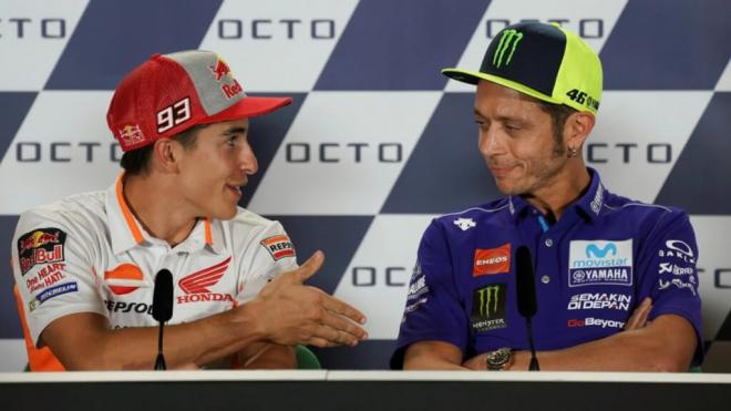 Marc Márquez y Valentino Rossi, durante su etapa de MotoGP (Foto: MotoGP).