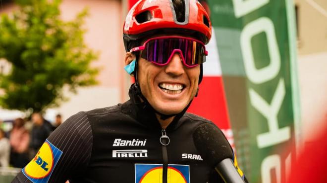 Aleix Espargaró, en el Tour de Austria (Foto: @aleixespargaro).
