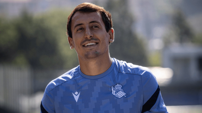 Mikel Oyarzabal, en una sesión de la Real Sociedad (Foto: RS).
