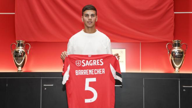 Enzo Barrenechea al Benfica