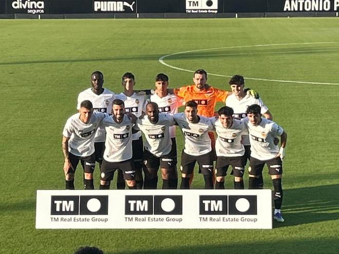 Primer once titular