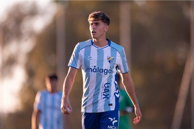 Adrián Niño, durante su estreno con el Málaga (Foto: MCF).