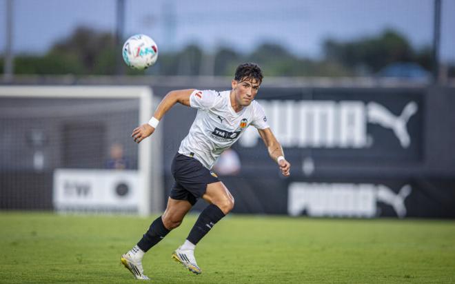 Jesús Vázquez estará en el once titular en Granada