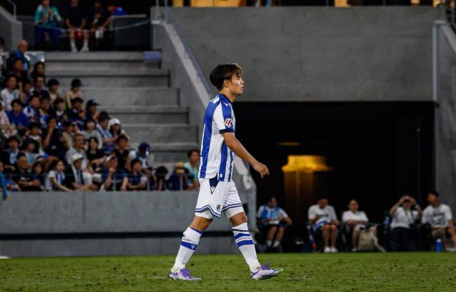 Take Kubo, durante el V-Varen Nagasaki-Real Sociedad (Foto: RSO).