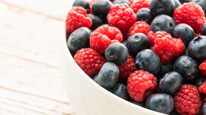 Imagen de archivo de frutos rojos (Foto: Freepik)