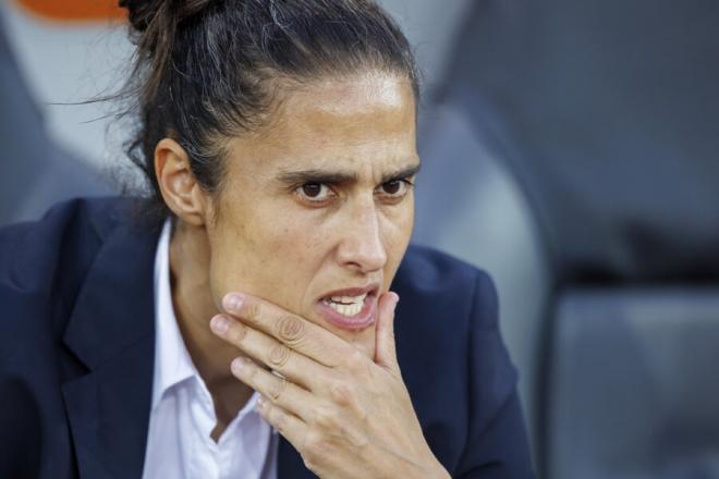 Montse Tomé dirige el Alemania-España. (Foto: EFE)