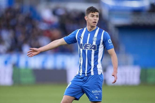 Joaquín Panichelli, durante un partido con el Alavés en la 23/24 (Foto: Europa Press).