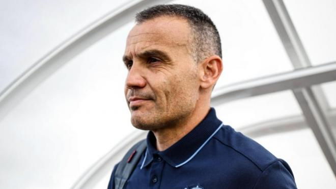 Sergio Francisco, técnico txuri urdin (Foto: Real Sociedad).