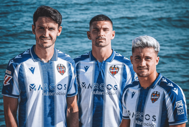 El Levante UD presenta su segunda equipación 2025-26 con guiños al mar